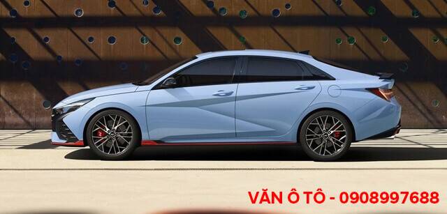 Hyundai Elantra 2022 ra mắt có gì đáng chờ đợi Hông xe Hyundai Elantra 2022