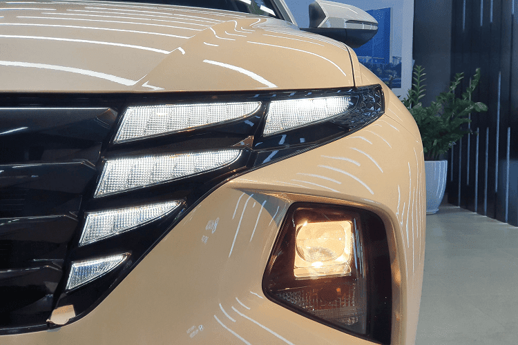 Tổng hợp thay đổi trên Hyundai Tucson 2022 tiêu chuẩn Cụm đèn LED ban ngày dạng tham số