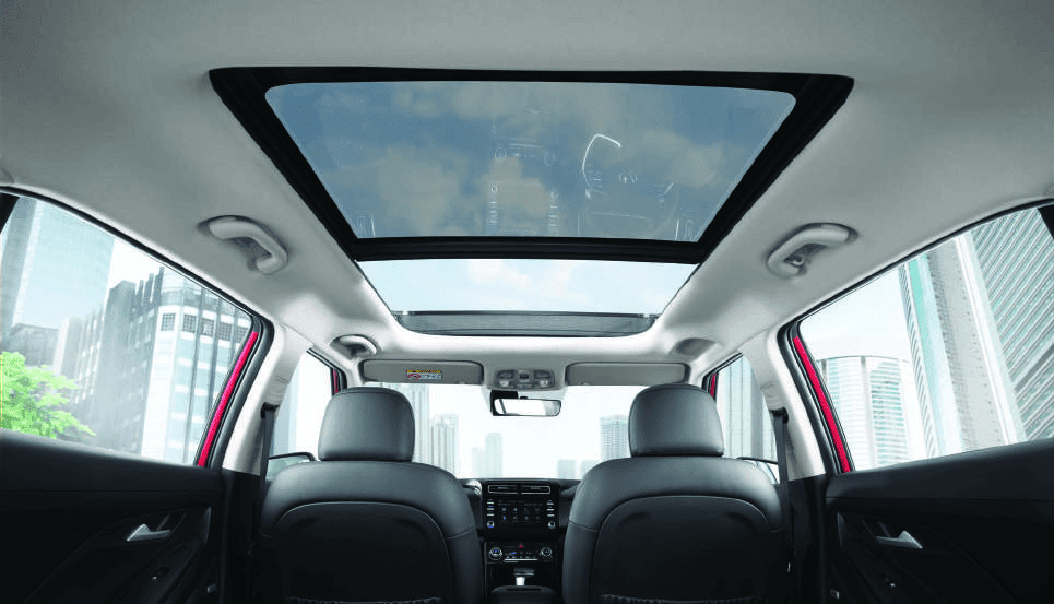 Đánh giá Nhanh Hyundai Creta 2022 Cửa sổ trời toàn cảnh Panorama