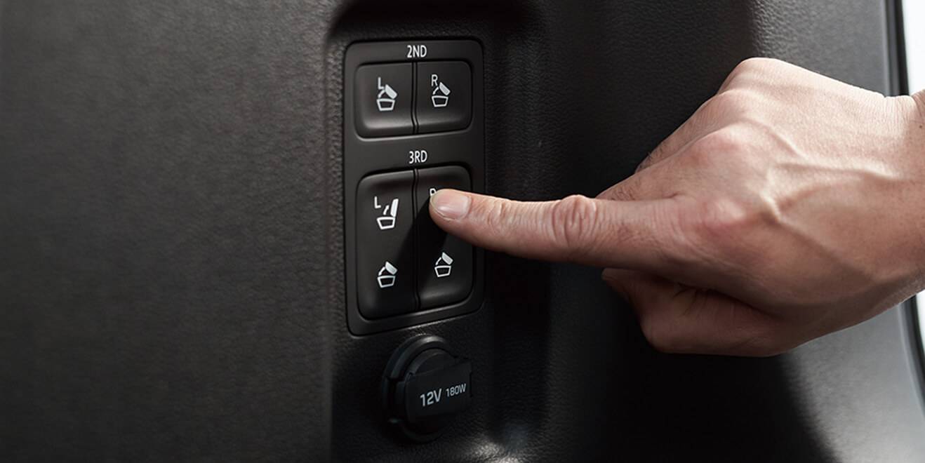 Tính năng Walk-in cho phép điều chỉnh ghế khác của người ngồi trên xe