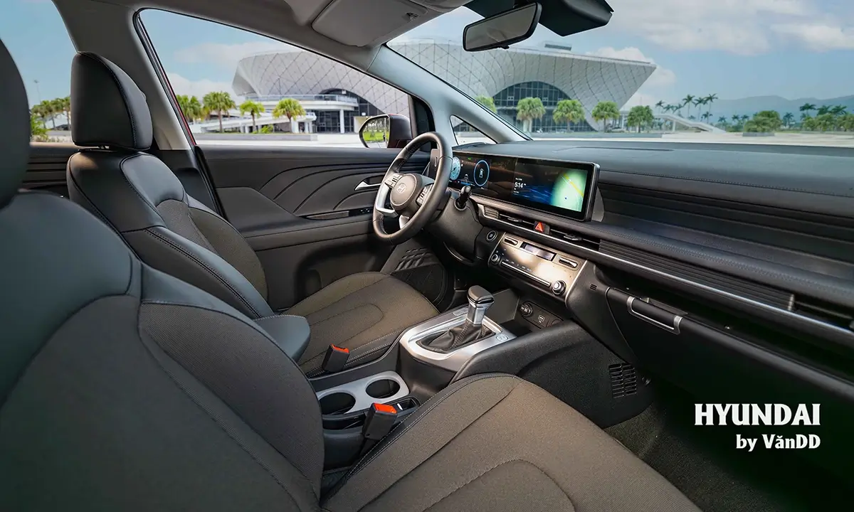 Tổng thể Nội thất Hyundai Stargazer 2026