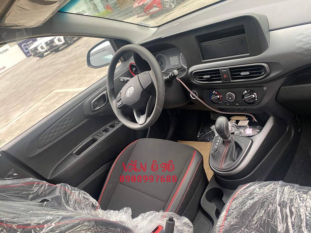 Hyundai giới thiệu i10 2023 Màn hình Giải trí trên i10 AT cùng nhiều tiện ích đã bị loại bỏ