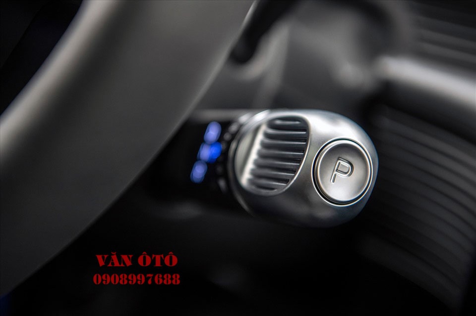 Cần số trên Vô lăng của iOniq 5