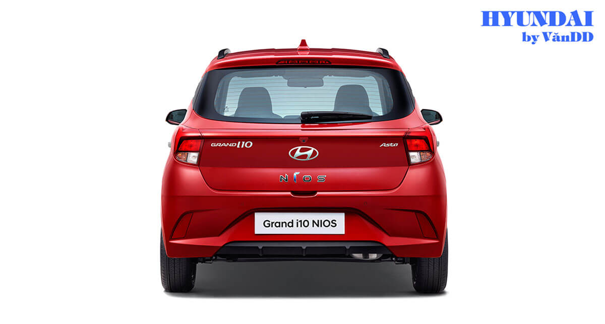 Đuôi xe Hyundai i10 2024 Hatchback