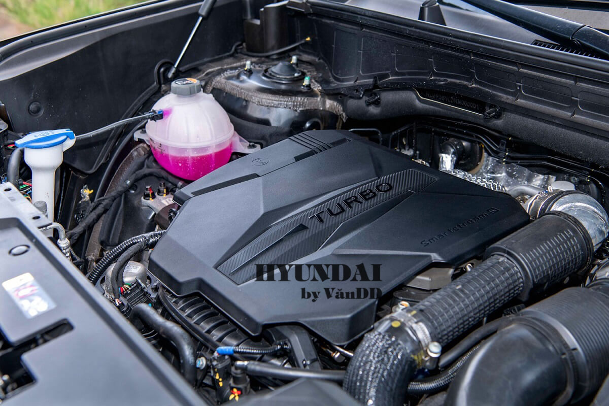 Động cơ Hyundai Santa Fe 2024 All-new
