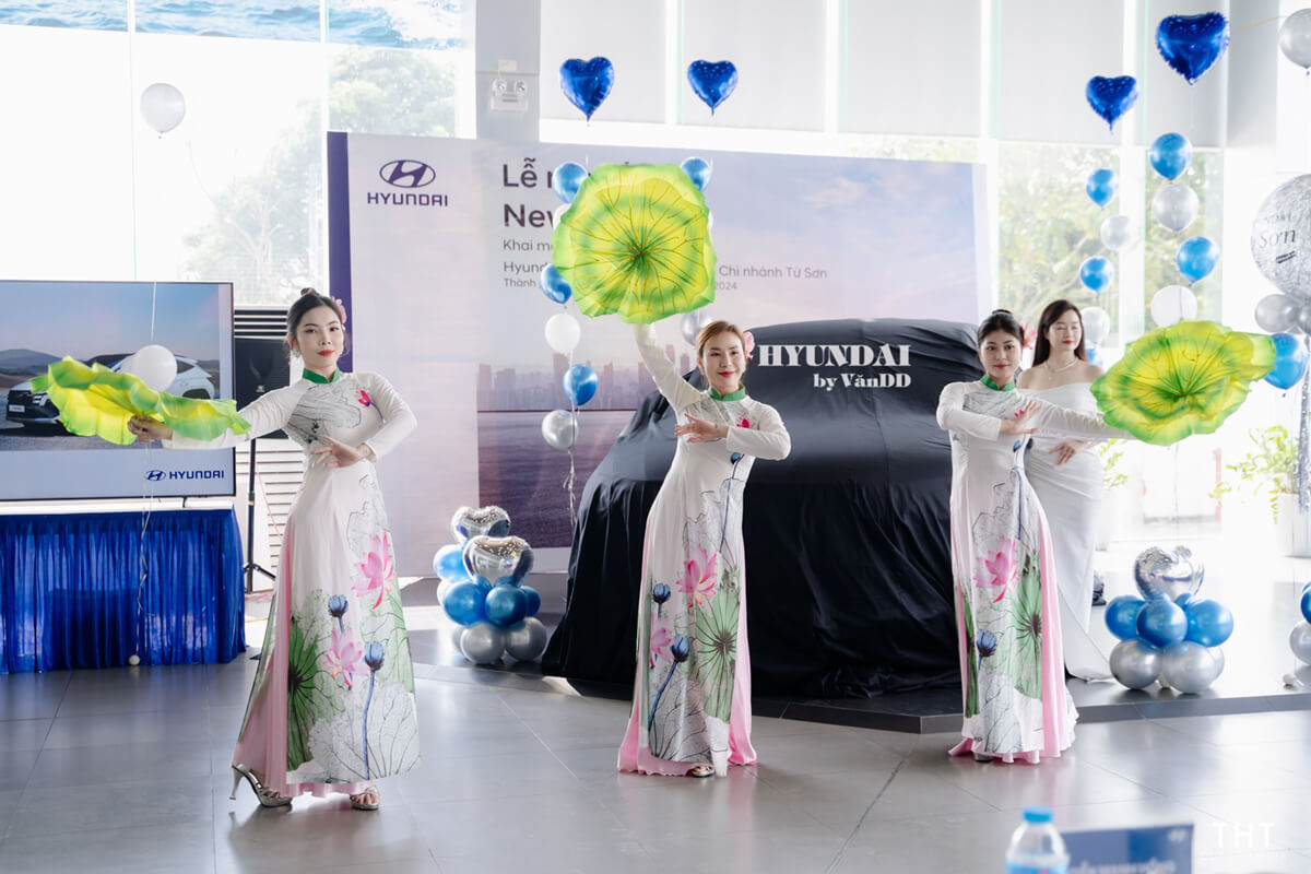 Tiết mục văn nghệ chào mừng Sự kiện Hyundai Bắc Ninh chi nhánh Từ Sơn ra mắt Hyundai Tucson 2024 Facelift