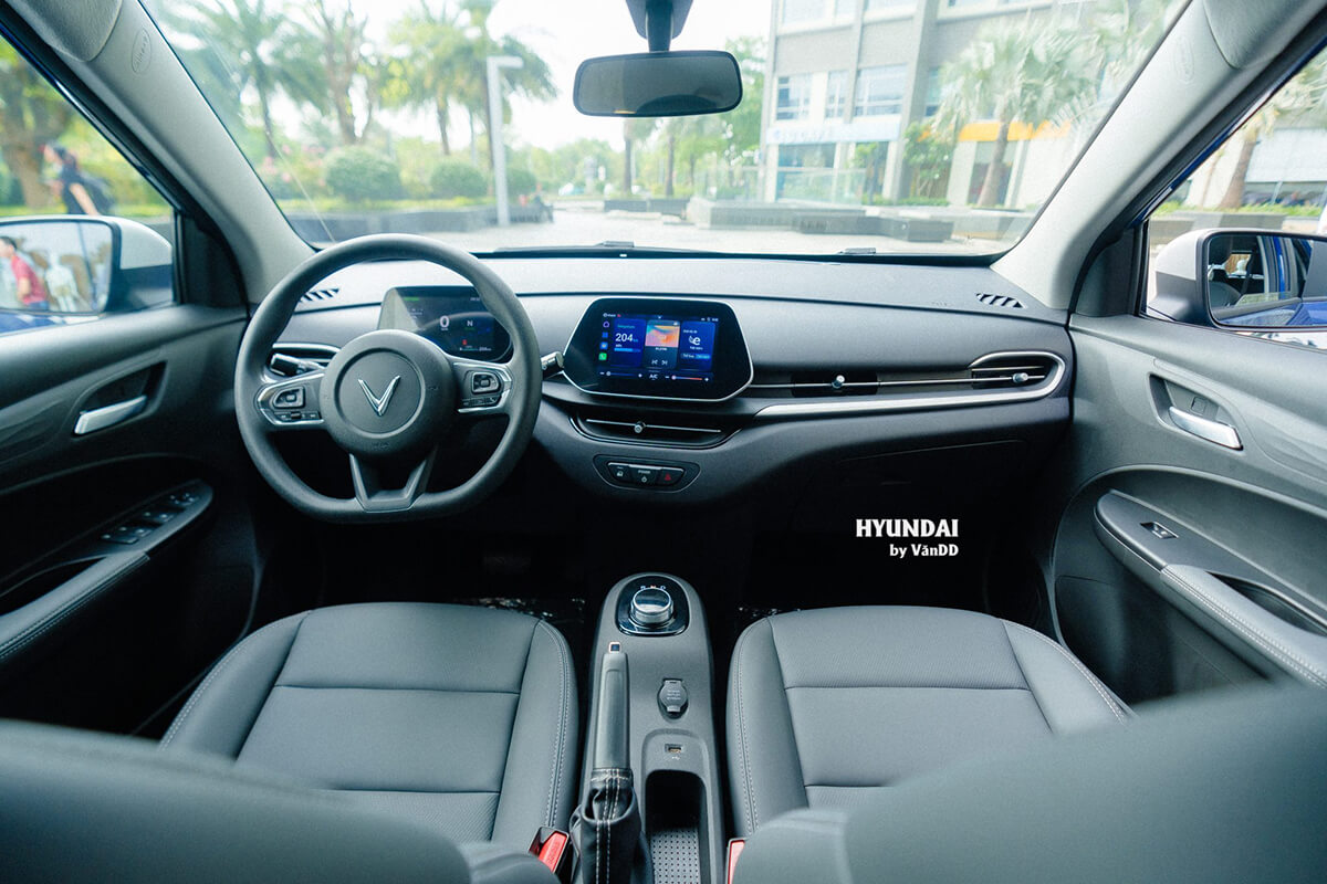 So sánh Hyundai Venue và VinFast VF5 So sánh Hyundai Venue và Vinfast VF5 -Tổng quan nội thất của Vinfast VF5