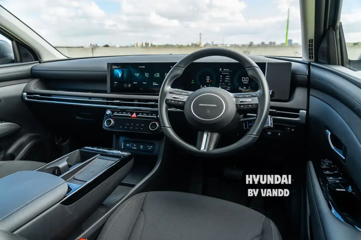 Không gian Nội thất Hyundai Tucson Hybrid 2026